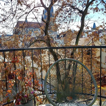 Romantic Cathedral View Old Town, Balcony * 布拉格