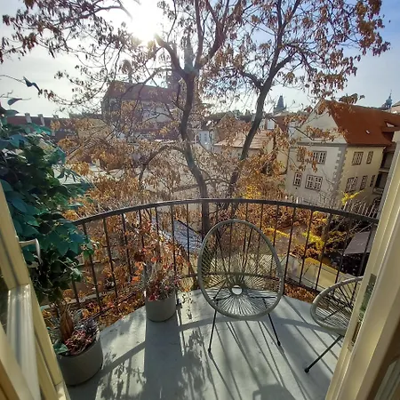 Romantic Cathedral View Old Town, Balcony