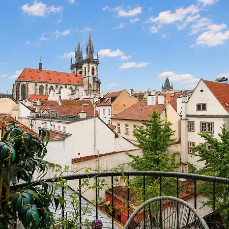 View From Bed, Old Town, Balcony, Terrace * Prága