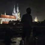 Apartament Old Town Astronomical Clock Cathedral View Balcony Praga