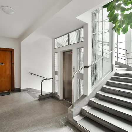Apartmán Romantic Cathedral Views, Balcony, Rooftop Terrace, Parking, 4-year Host Praha